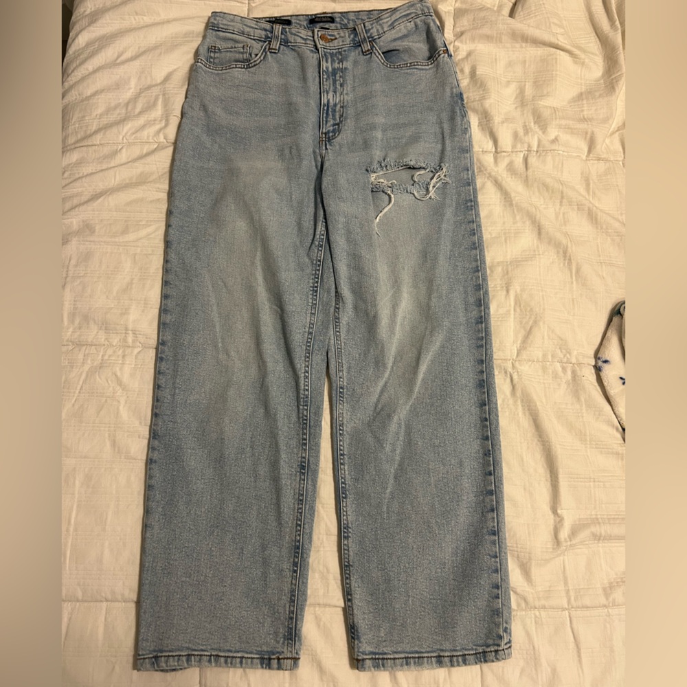 Woman’s Relaxed Jeans
